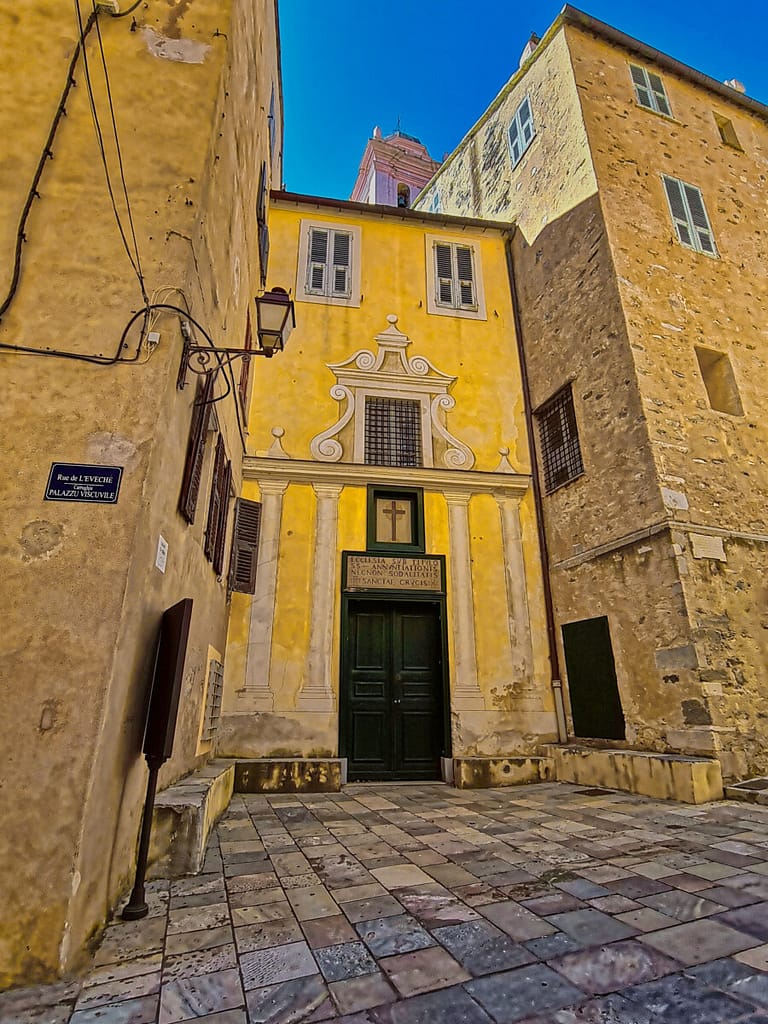 Bastia, L'église Sainte-Croix