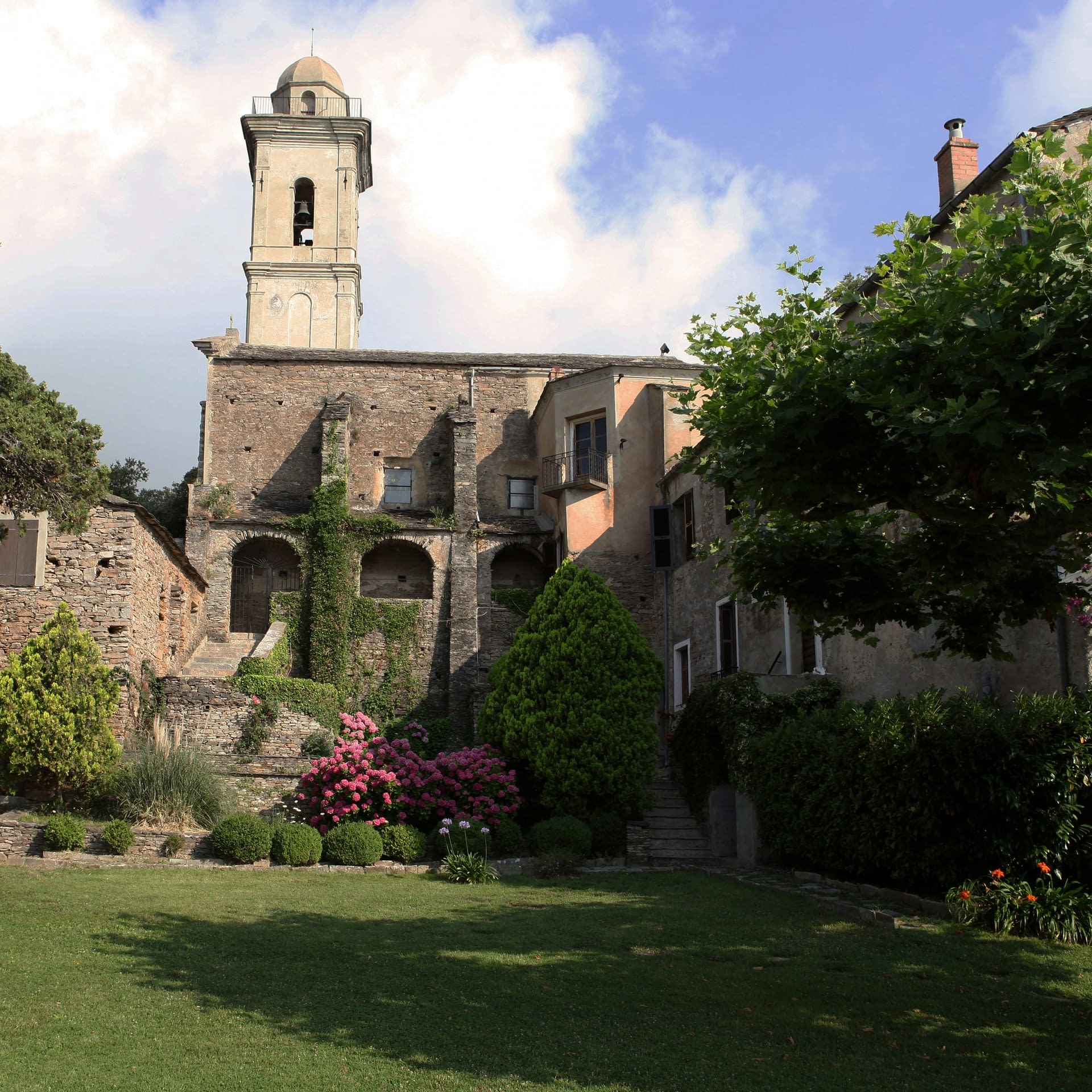 Le Couvent de Pozzo — Domaine & Propriété d'Exception à Bastia — Corse
